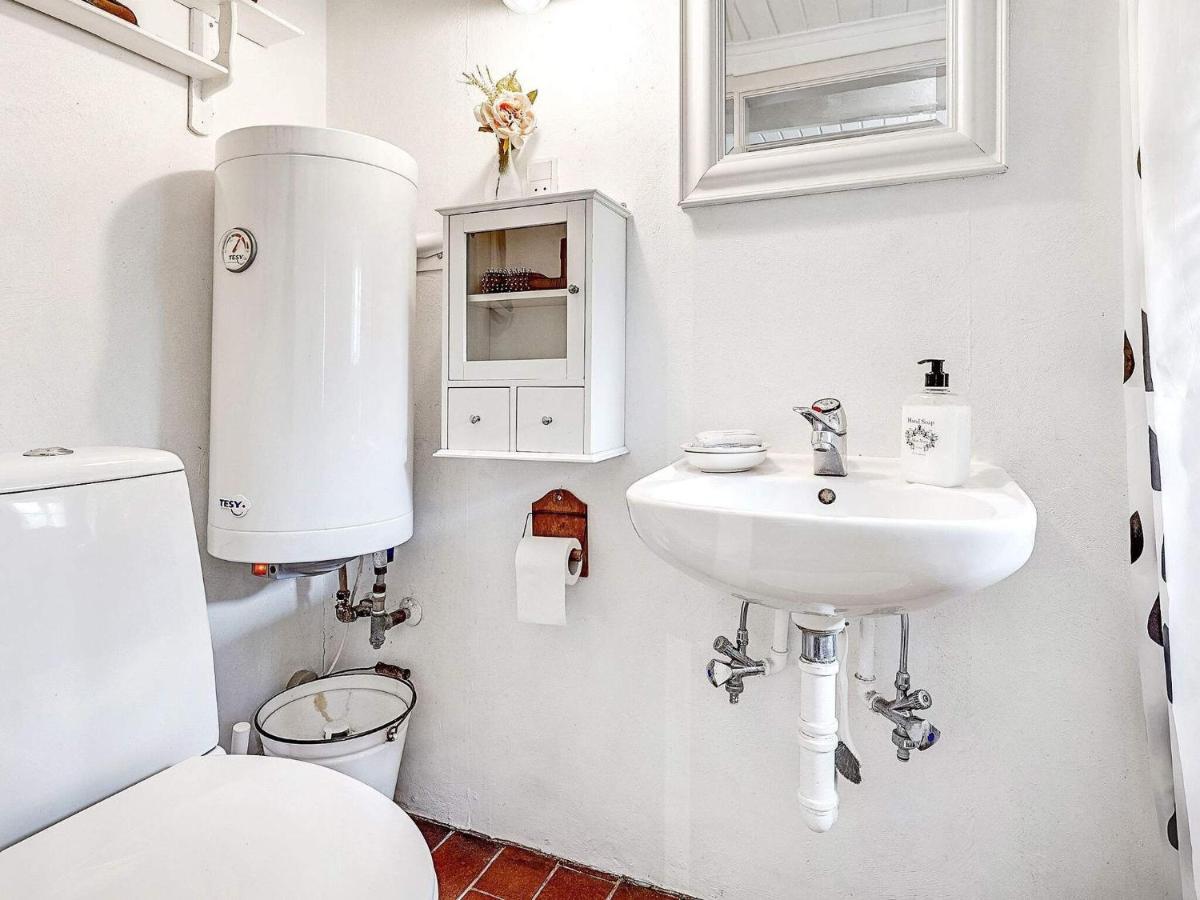 4 Person Holiday Home In T Nder Tønder Exterior foto